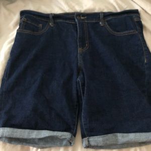 Old navy jean shorts